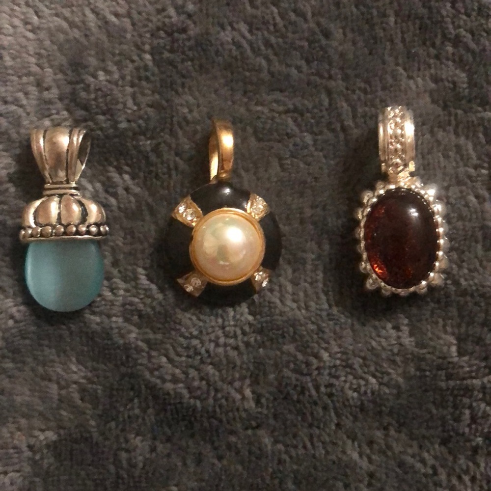 ✨ 3 pendants ✨